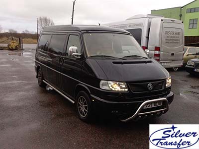 7-s minibus. VW Caravelle